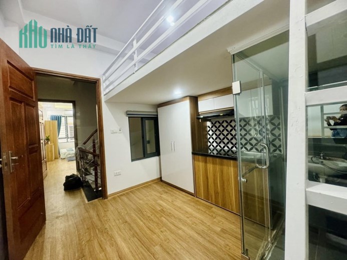 Bán nhà ngõ Trung Kính nhỏ, Cầu Giấy 33m2 giá 3.25 tỷ, 4 tầng, 3PN, MT 3m