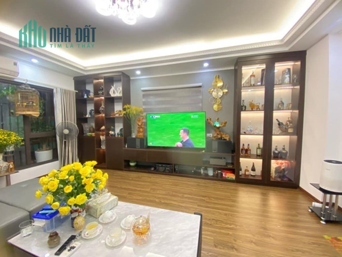 Bán nhà ngõ phố Âu Cơ, Tây Hồ 36m2 giá 3.25 tỷ, 5 tầng, 4PN, MT 3m