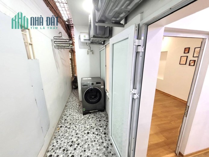 Bán nhà trong ngõ Láng Hạ, Đống Đa 32m2 giá 3.25 tỷ, 4 tầng, 3PN, MT 3m
