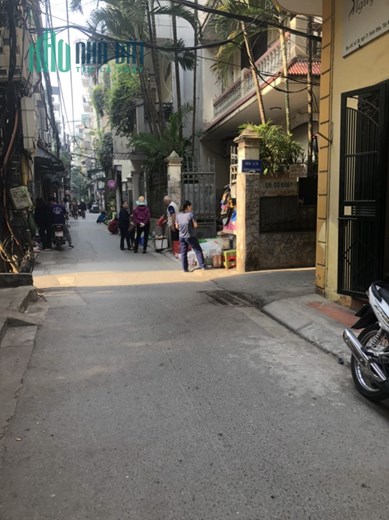 Bán nhà ngõ Nguyễn Ngọc Nại, Thanh Xuân 34m2 giá 3.35 tỷ, 5 tầng, 4PN, MT 3.6m