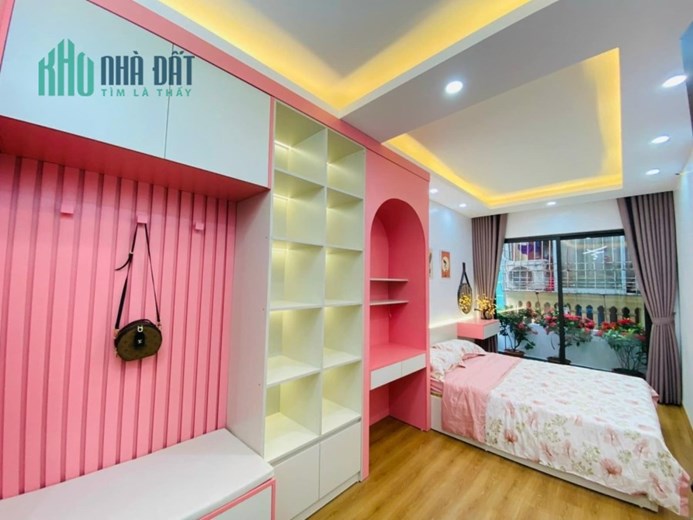 Bán nhà ngõ Nguyễn Ngọc Nại, Thanh Xuân 34m2 giá 3.35 tỷ, 5 tầng, 4PN, MT 3.6m