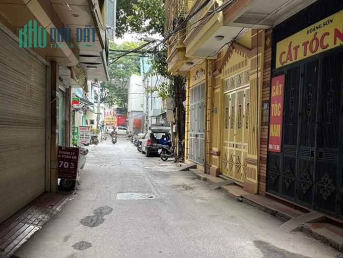 Bán nhà ngõ Vương Thừa Vũ, Thanh Xuân 33m2 giá 3.1 tỷ, 3 tầng, MT 3m
