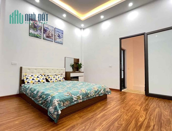 Bán nhà ngõ Vương Thừa Vũ, Thanh Xuân 33m2 giá 3.1 tỷ, 3 tầng, MT 3m