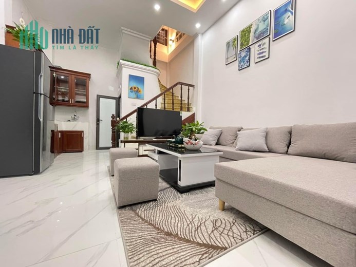 Bán nhà ngõ Vương Thừa Vũ, Thanh Xuân 33m2 giá 3.1 tỷ, 3 tầng, MT 3m