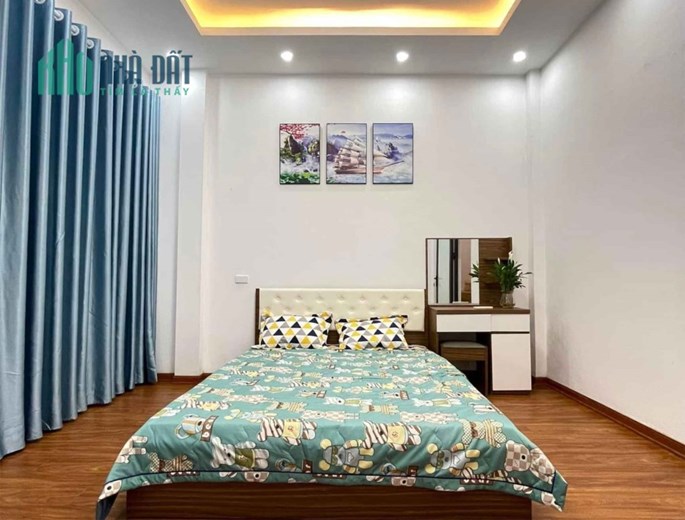 Bán nhà ngõ Vương Thừa Vũ, Thanh Xuân 33m2 giá 3.1 tỷ, 3 tầng, MT 3m