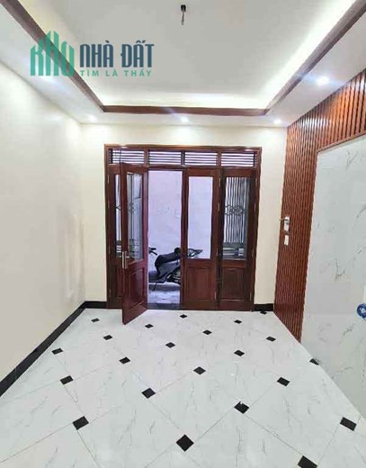Bán nhà ngõ Định Công, Hoàng Mai 35m2 giá 3.35 tỷ, 4 tầng, 3PN, MT 3m
