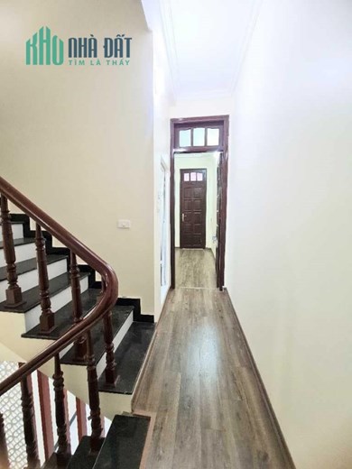 Bán nhà ngõ Định Công, Hoàng Mai 35m2 giá 3.35 tỷ, 4 tầng, 3PN, MT 3m