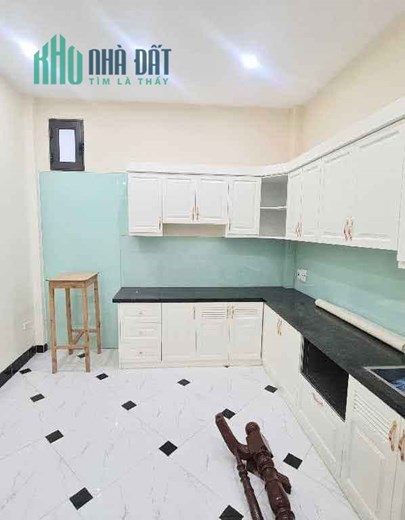 Bán nhà ngõ Định Công, Hoàng Mai 35m2 giá 3.35 tỷ, 4 tầng, 3PN, MT 3m