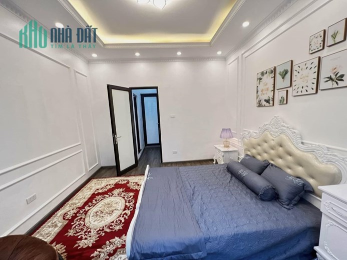 Bán nhà ngõ Trương Định, Hoàng Mai 34m2 giá 3.25 tỷ, 4.5 tầng, 3PN, MT 3m