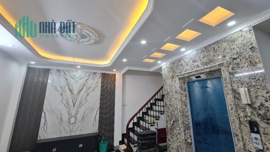 Bán nhà ngõ Định Công Hạ, Hoàng Mai 33m2 giá 3.35 tỷ, 5 tầng, 4PN, MT 3m