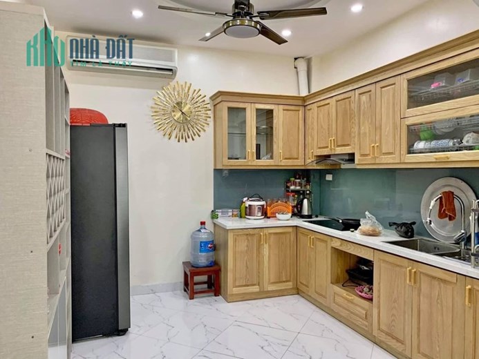 Bán nhà ngõ Tam Trinh, Hoàng Mai 30m2 giá 3.15 tỷ, 4 tầng, 3PN, MT 3m