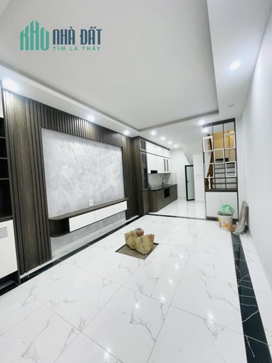 Bán nhà ngõ Đội Cấn, Ba Đình 36m2 giá 3.95 tỷ, 5 tầng, 4PN, MT 3m