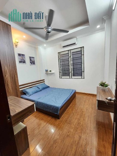 Bán nhà ngõ Lê Đức Thọ, Nam Từ Liêm 42m2 giá 4.15 tỷ, 5 tầng, 4PN, MT 3m