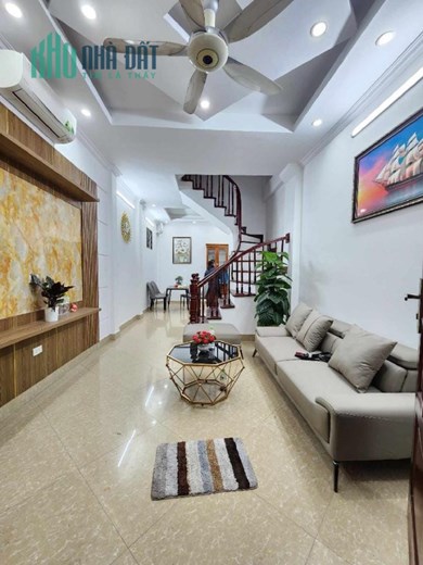 Bán nhà ngõ Lê Đức Thọ, Nam Từ Liêm 42m2 giá 4.15 tỷ, 5 tầng, 4PN, MT 3m