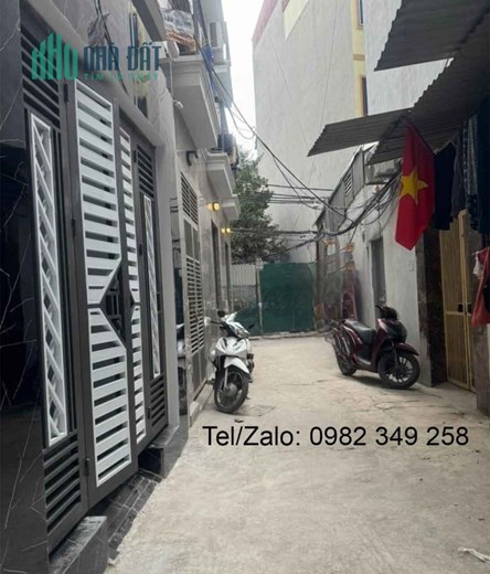 Bán nhà ngõ Cát Linh, Đống Đa 42m2 giá 4.65 tỷ, 5 tầng, 4PN, MT 3m