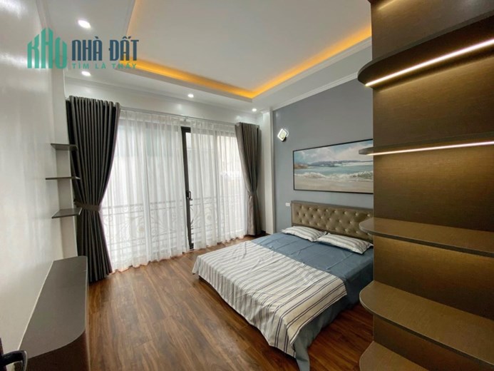 Bán nhà ngõ Trường Chinh, Đống Đa 48m2 giá 4.75 tỷ, 5 tầng, 4PN, MT 4m