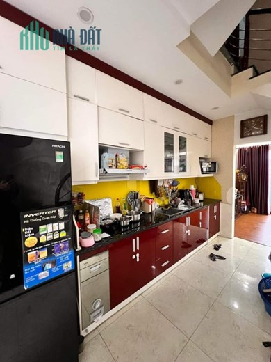 Bán nhà ngõ Lê Văn Lương, Thanh Xuân 42m2 giá 4.35 tỷ, 5 tầng, 4PN, MT 3m