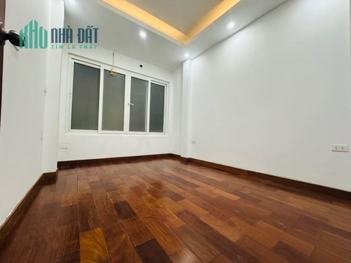Bán nhà ngõ Bạch Mai, Hai Bà Trưng 42m2 giá 4.45 tỷ, 5 tầng, 4PN, MT 3m