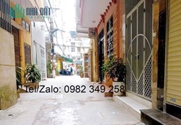 Bán nhà ngõ Đại Cồ Việt, Hai Bà Trưng 42m2 giá 4.25 tỷ, 5 tầng, 4PN, MT 3m