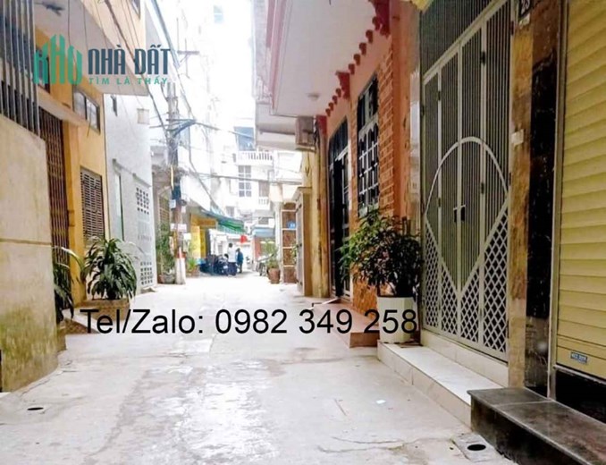 Bán nhà ngõ Đại Cồ Việt, Hai Bà Trưng 42m2 giá 4.25 tỷ, 5 tầng, 4PN, MT 3m