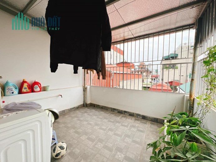 Bán nhà ngõ Đại Cồ Việt, Hai Bà Trưng 42m2 giá 4.25 tỷ, 5 tầng, 4PN, MT 3m