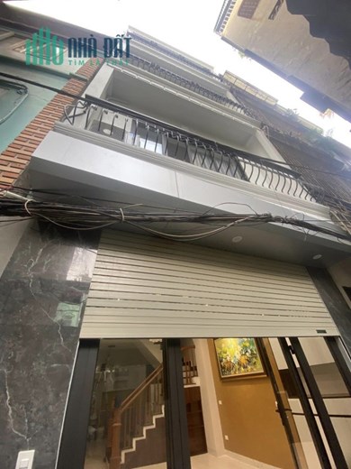Bán nhà ngõ Huỳnh Thúc Kháng, Ba Đình 42m2 giá 4.85 tỷ, 5 tầng, 4PN, MT 3m