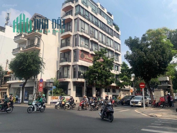 Siêu Góc 2MT Hai Bà Trưng P.Bến Nghé Quận 1- HĐT 290 Triệu- DT 6x20m 120m2- Hầm 10 Tầng- Bán 55 Tỷ
