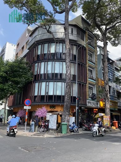 Vị Trí Đẹp Góc 2MT Phó Đức Chính - Hàm Nghi Quận 1- HĐ Thuê 240Triệu- DT 7x18m - 5 Tầng - Giá 69 Tỷ