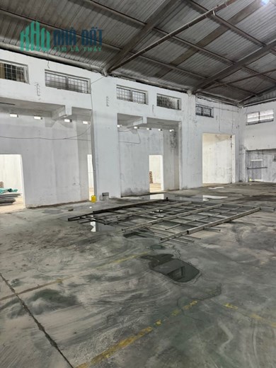 KHO, XƯỞNG  CHO THUÊ TẠI PHÚ DIỄN. BẮC TỪ LIÊM. HN