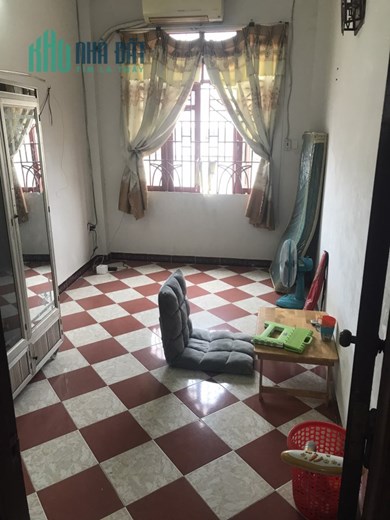 Phòng trọ cho thuê có máy lạnh , có máy giặt , 4 Cửa Sổ Lớn, thoáng mát , ánh sáng tự nhiên.