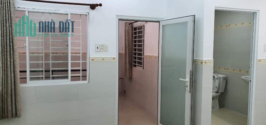 Xác định bán đất tặng căn nhà trọ 4 tầng HXH, Phường 8, Quận Tân Bình. DT 272m2. Giá nhỉnh 27 tỷ.