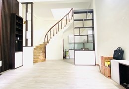 Tôi bán căn nhà Phố Đại La 3 Phòng ngủ, Sát Phố, Trung Tâm Quận Hai Bà TRưng, Kinh doanh online
