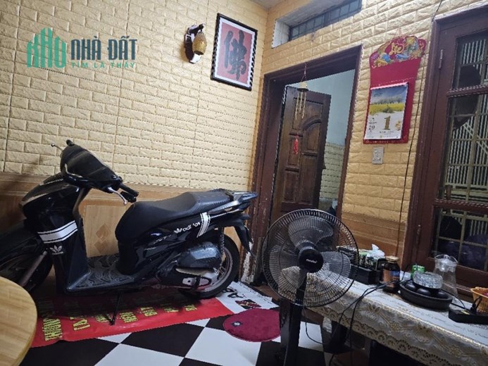 Bán Nhà Ngõ 28 Ông Ích Khiêm 60m, 2 Tầng, Mặt Tiền 4m, 7.5 Tỷ, Nhà Cũ Cho Đầu Tư