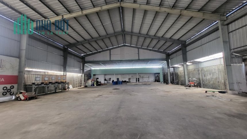 BÁN XƯỞNG MỚI 1300M2 FULL THỔ CƯ CỦ CHI ĐƯỜNG XE CONT TRÁNH NHAU VÕ THỊ BÀNG PHÚ MỸ HƯNG CỦ CHI.