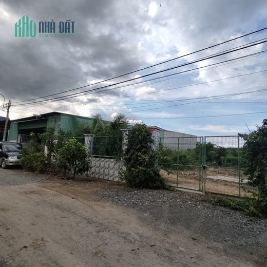 BÁN XƯỞNG 433M2 FULL THỔ NGAY NGÃ TƯ TÂN QUY  TRUNG AN CỦ CHI.
