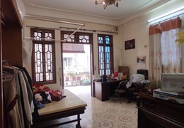 NHÀ phố Kim Đồng 50m2x5 Tầng, MT4m, Gần Hồ, Nhà Đẹp, Tặng Nội Thất, SĐCC, Giá 7.95 tỷ có TL