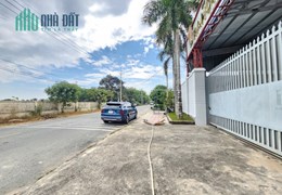 CẦN BÁN XƯỞNG ĐƯỜNG XE CÔNG TRÁNH NHAU HƠN 1300M2 FULL THỔ PHÚ MỸ HƯNG CỦ CHI