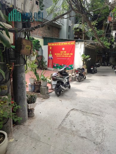 Bán Nhà Tập Thể Số 6  Lê Thánh Tông, 60M, Mới Đẹp, Cạnh Nhà Hát Lớn, 4.3 Tỷ
