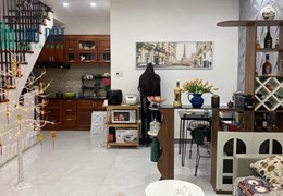 NHỈNH 2 TỶ - NHÀ TRUNG TÂM TP - 2 TẦNG MỚI - ĐƯỜNG 2,5m TRẦN CAO VÂN - THANH KHÊ.
