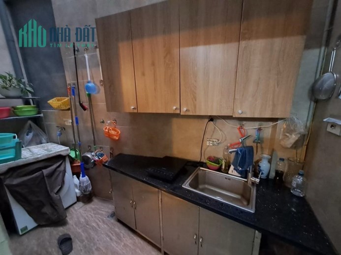 Quán Thánh CĂN HỘ TẦNG 1, NGÕ ĐẸP NHÀ ĐẸP – 50M  chỉ 2.35 tỷ - SÂN RỘNG THOÁNG SẠCH