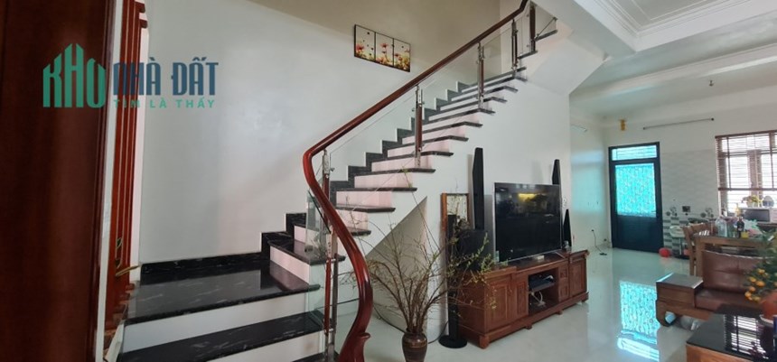 Bán nhà 3 tầng Phủ Lỗ, Sóc Sơn (Cạnh cầu vượt Phủ Lỗ) 91m2 x 3.5 tầng, miễn TG