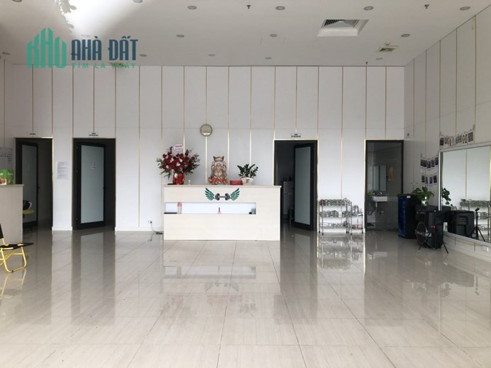 Tìm chủ nhân mới cho căn Shophouse tầng 1 chung cư Newlife Hạ Long