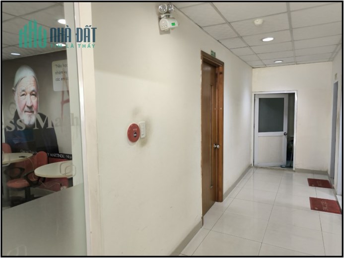 Cho thuê nguyên căn 8 x 16m 1 trệt 4 lầu Điện Biên Phủ Bình Thạnh TP.HCM