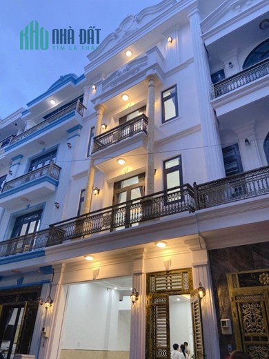 Nhà phố xinh rẻ 5.6 x 9m 1 trệt 3 lầu Liên khu 4-5 Bình Tân TP.HCM