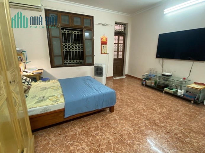 GIẢM CHÀO CỰC SÂU NGUYÊN HỒNG PHÂN LÔ VỈA HÈ RỘNG  45M- 5TẦNG -MT 4.5 -11.8TỶ