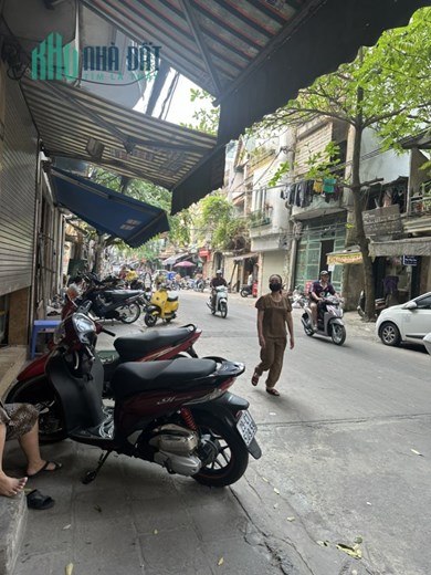 Nhà Bạch Đằng, Mới Đẹp, 49M, 4 tầng, MT 3.3M, 6 Tỷ.