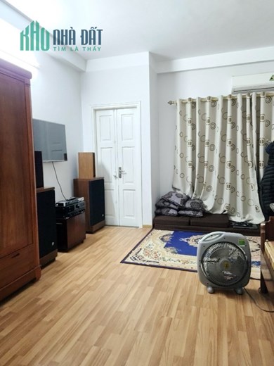 PHỐ VIP NGUYÊN HỒNG VỈA HÈ RỘNG DIỆN TÍCH 44M * 5T * MT4M 14.8TỶ