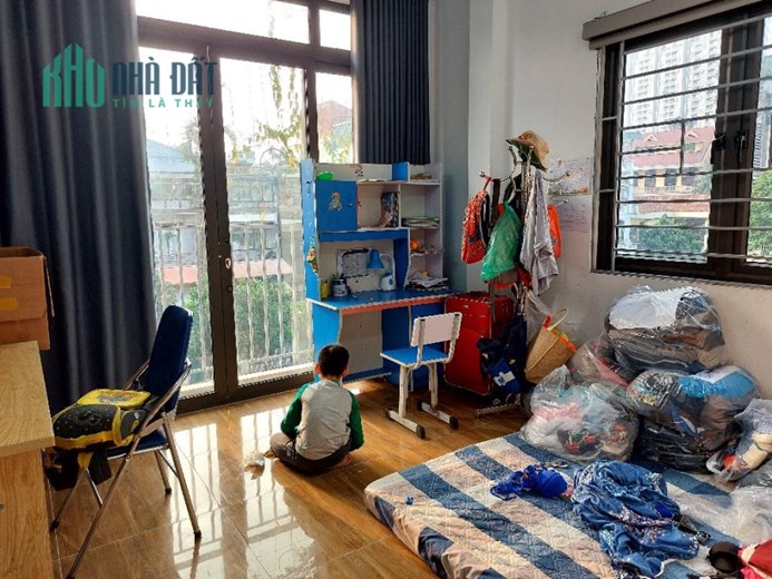Ngọc Hà ĐỐI DIỆN LĂNG BÁC, Ô TÔ ĐỖ CỬA – 3 tầng 60m 9.5 tỷ - LÔ GÓC, NGÕ THẲNG GẦN PHỐ, KINH DOANH