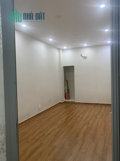 Nhà rẻ thu nhập ổn định mặt tiền Tân Phước 3 x 18m 1 trệt 1 lầu Q10 TP.HCM