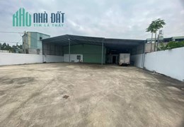 cho thuê 1250m2 xưởng tx52.
